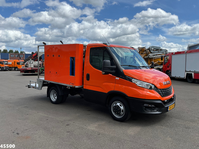 Iveco Daily 35C14 Euro 6 ROM Toilet servicewagen - Kamion me vakuum: foto 3 Iveco Daily 35C14 Euro 6 ROM Toilet servicewagen - Kamion me vakuum: foto 3
