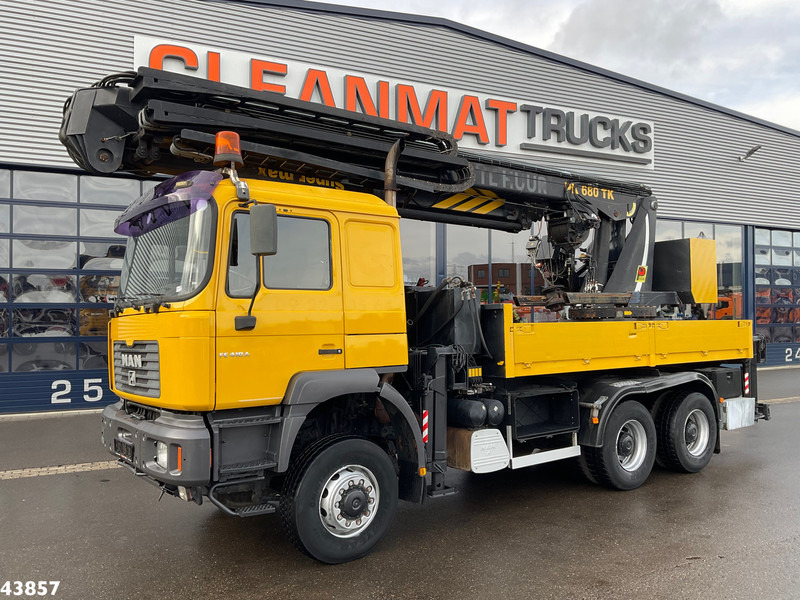 MAN F2000 6x6 Full Steel Manual Palfinger 68 Meter Dachdecker kran Just 54.133 km! - Kamion me vinç: foto 2 MAN F2000 6x6 Full Steel Manual Palfinger 68 Meter Dachdecker kran Just 54.133 km! - Kamion me vinç: foto 2