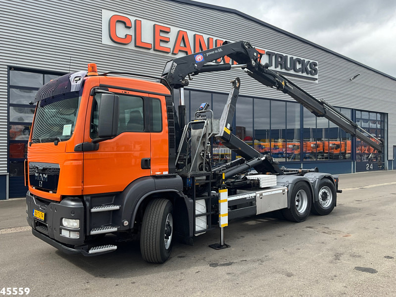 MAN TGS 26.360 Euro 5 6x2 HMF 15 Tonmeter laadkraan - Kamion vetëngarkues, Kamion me vinç: foto 1 MAN TGS 26.360 Euro 5 6x2 HMF 15 Tonmeter laadkraan - Kamion vetëngarkues, Kamion me vinç: foto 1