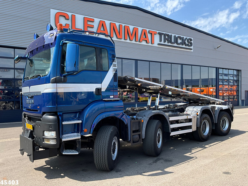 MAN TGS 43.440 8x8 HTS 30 Ton containersysteem + Vossebelt 20m³ container - Kamion me sistem kabllor: foto 2 MAN TGS 43.440 8x8 HTS 30 Ton containersysteem + Vossebelt 20m³ container - Kamion me sistem kabllor: foto 2