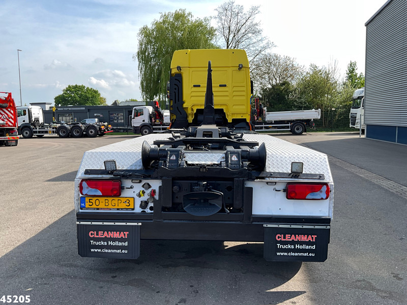 MAN TGX 35.440 Euro 6 8x4 26 Ton haakarmsysteem - Kamion vetëngarkues: foto 4 MAN TGX 35.440 Euro 6 8x4 26 Ton haakarmsysteem - Kamion vetëngarkues: foto 4