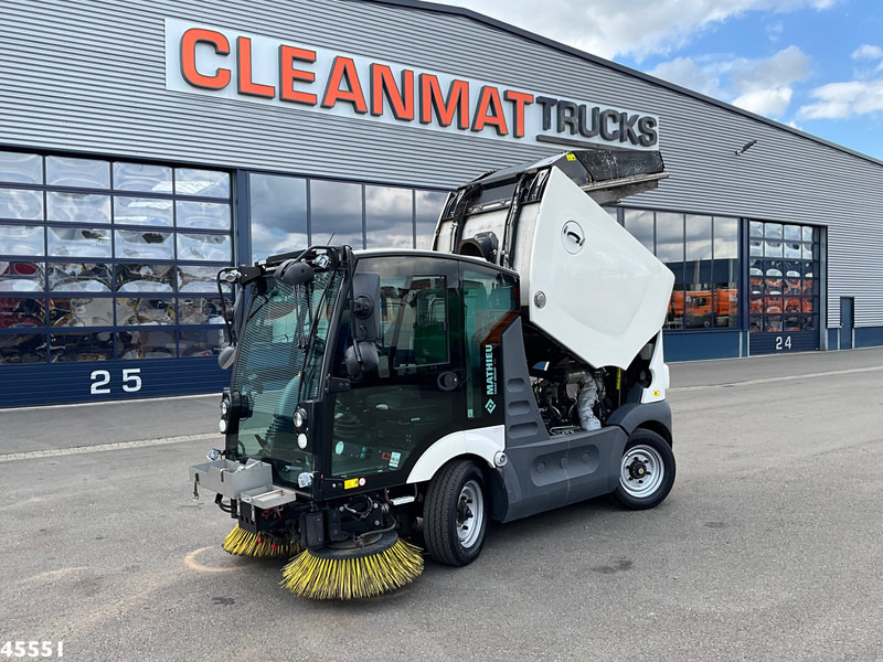 Mathieu MC 210 Azura Flex Euro 6 - Makinë fshirëse për rrugët: foto 2 Mathieu MC 210 Azura Flex Euro 6 - Makinë fshirëse për rrugët: foto 2