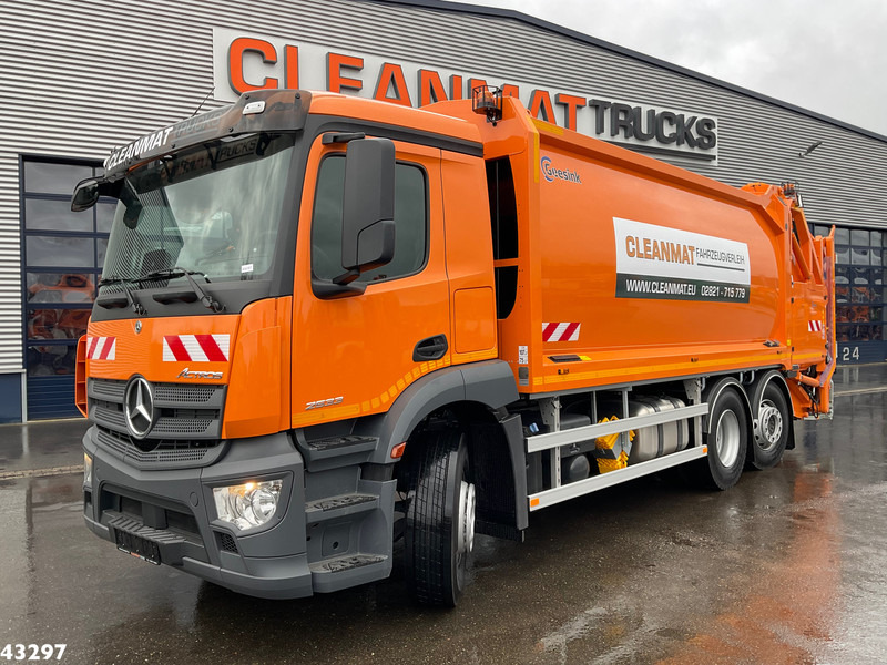 Mercedes-Benz Actros 2533 Geesink 23m³ GHC - Kamion mbeturinash: foto 1 Mercedes-Benz Actros 2533 Geesink 23m³ GHC - Kamion mbeturinash: foto 1