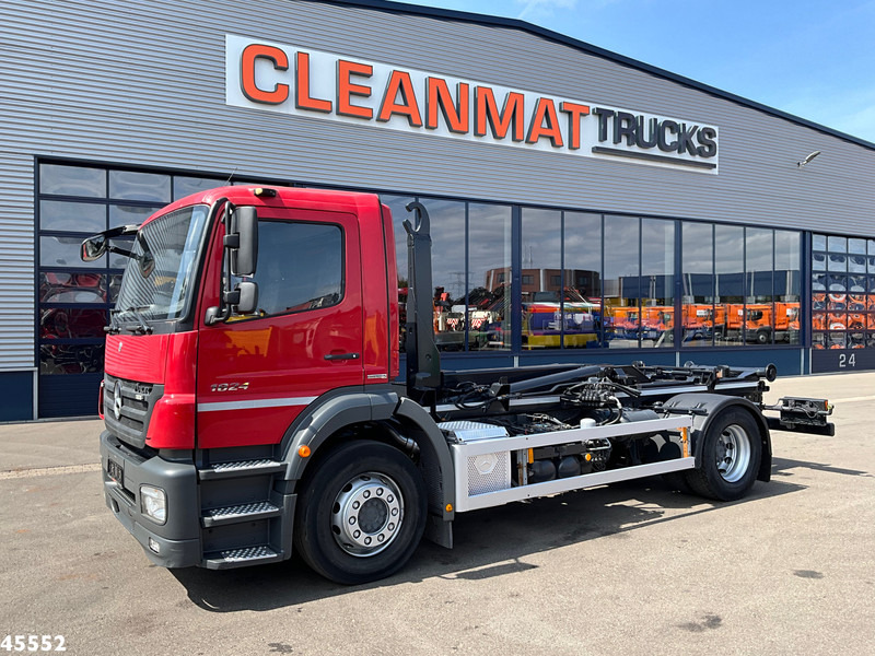 Mercedes-Benz Axor 1824 Euro 5 14 Ton haakarmsysteem - Kamion vetëngarkues: foto 2 Mercedes-Benz Axor 1824 Euro 5 14 Ton haakarmsysteem - Kamion vetëngarkues: foto 2