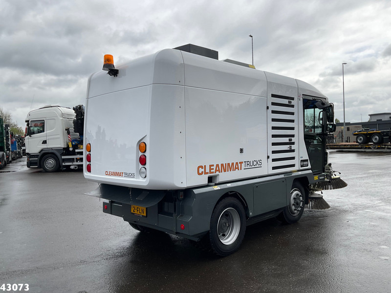 Ravo 540 STH Euro 6 with 3-rd brush - Makinë fshirëse për rrugët: foto 5 Ravo 540 STH Euro 6 with 3-rd brush - Makinë fshirëse për rrugët: foto 5