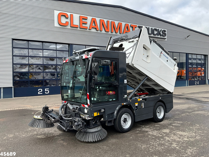 Schmidt Cleango Compact 500 Euro 6 with 3-rd brush Just 4.260 km! - Makinë fshirëse për rrugët: foto 1 Schmidt Cleango Compact 500 Euro 6 with 3-rd brush Just 4.260 km! - Makinë fshirëse për rrugët: foto 1