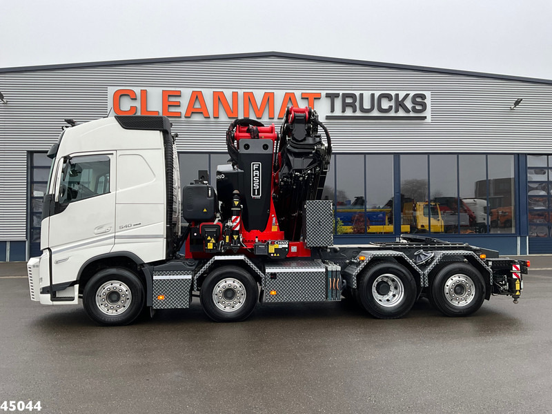 Volvo FH 540 8x2 Fassi 145 Tonmeter laadkraan + Fly-JIb Just 7.187 Km! Demo voertuig! - Kamion me vinç: foto 5 Volvo FH 540 8x2 Fassi 145 Tonmeter laadkraan + Fly-JIb Just 7.187 Km! Demo voertuig! - Kamion me vinç: foto 5