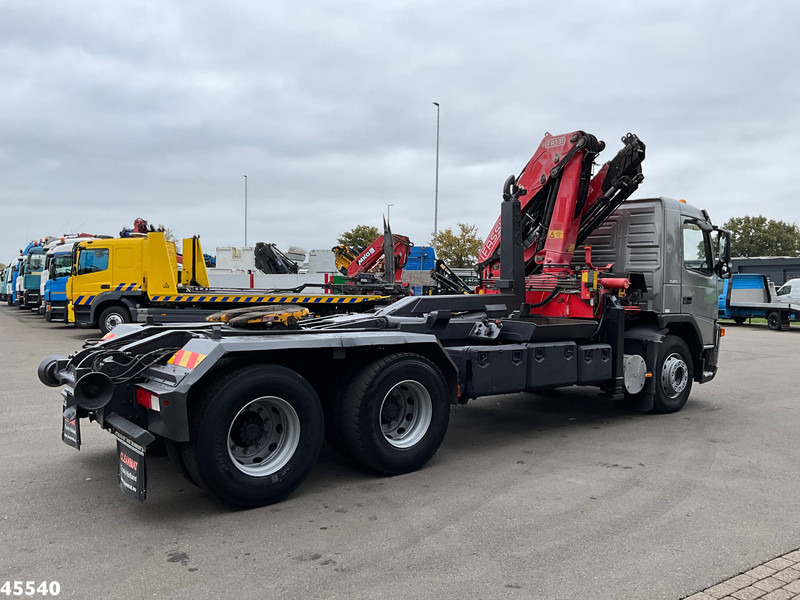 Volvo FM 340 6x4 Fassi 19 Tonmeter laadkraan - Kamion vetëngarkues, Kamion me vinç: foto 4 Volvo FM 340 6x4 Fassi 19 Tonmeter laadkraan - Kamion vetëngarkues, Kamion me vinç: foto 4