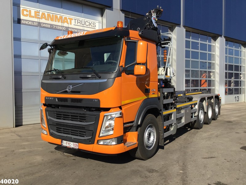 Volvo FM 420 8x2 HMF 28 ton/meter laadkraan Welvaarts weighing system - Kamion vetëngarkues, Kamion me vinç: foto 2 Volvo FM 420 8x2 HMF 28 ton/meter laadkraan Welvaarts weighing system - Kamion vetëngarkues, Kamion me vinç: foto 2