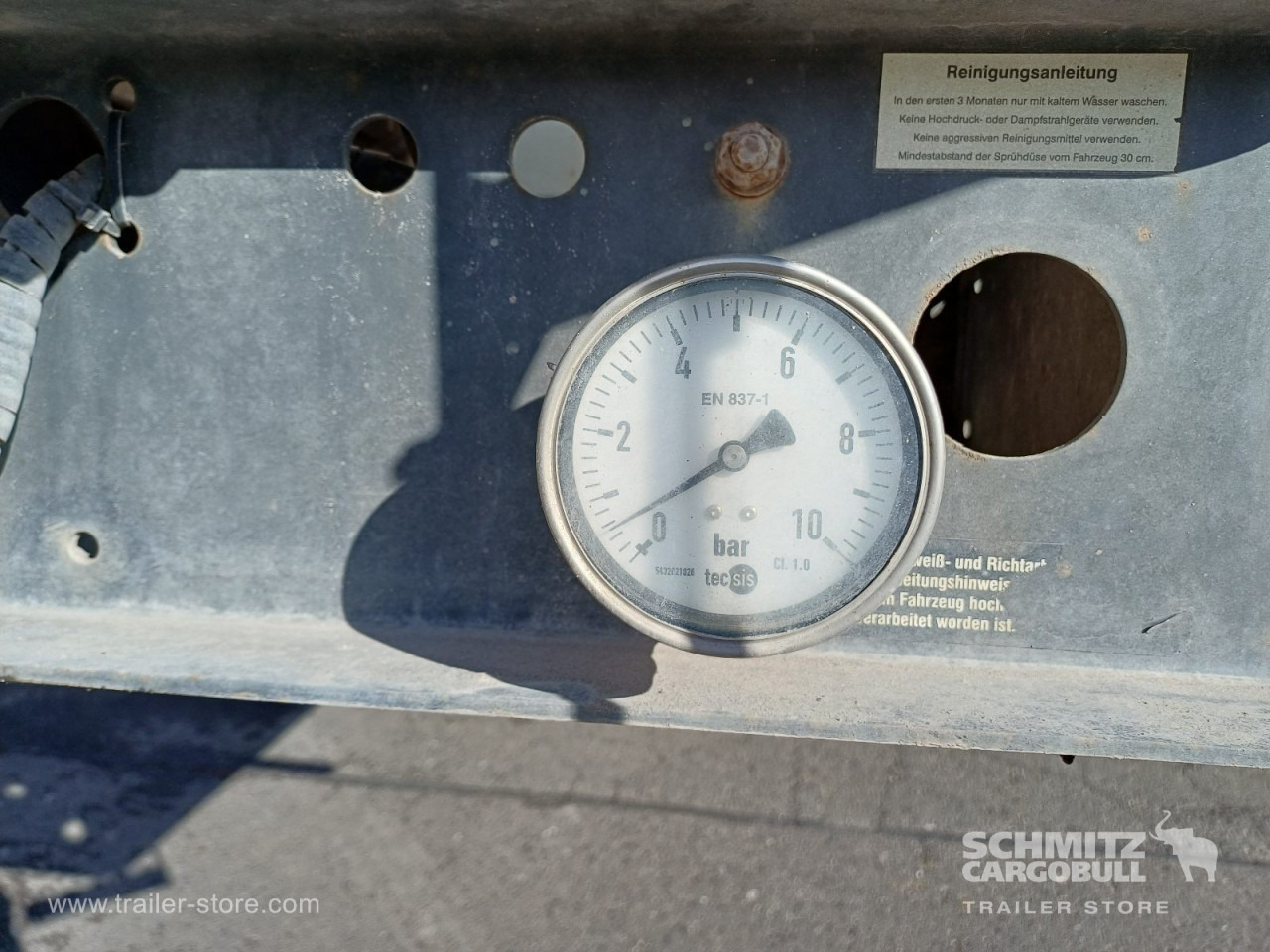 LANGENDORF Auflieger Kipper Stahlrundmulde 24m³ - Gjysmë rimorkio vetëshkarkuese: foto 3 LANGENDORF Auflieger Kipper Stahlrundmulde 24m³ - Gjysmë rimorkio vetëshkarkuese: foto 3