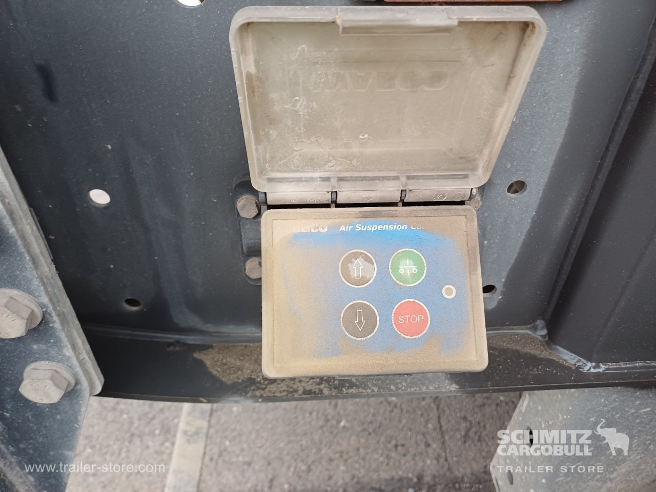 LANGENDORF Auflieger Kipper Stahlrundmulde 24m³ - Gjysmë rimorkio vetëshkarkuese: foto 4 LANGENDORF Auflieger Kipper Stahlrundmulde 24m³ - Gjysmë rimorkio vetëshkarkuese: foto 4