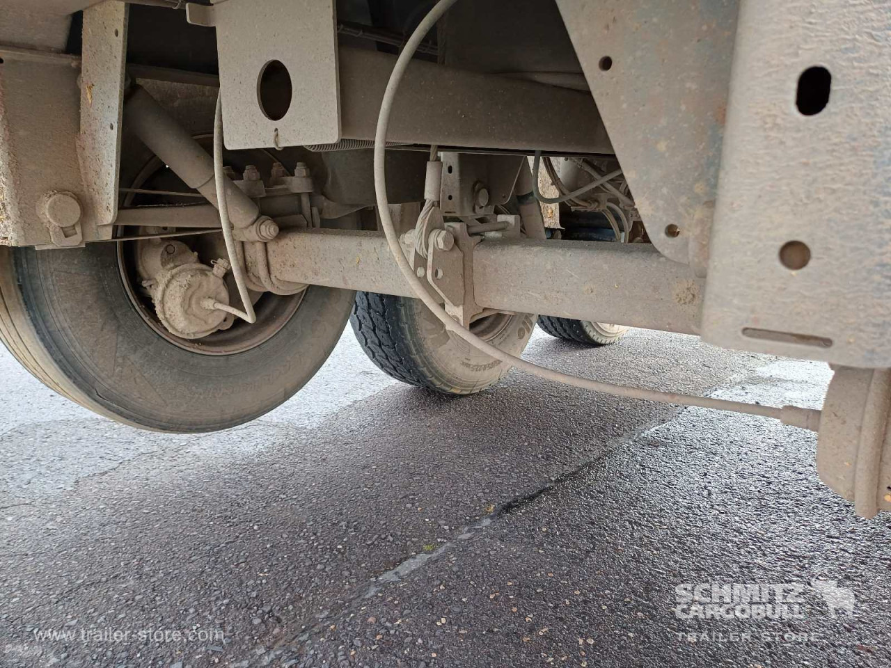 LANGENDORF Auflieger Kipper Stahlrundmulde 24m³ - Gjysmë rimorkio vetëshkarkuese: foto 3 LANGENDORF Auflieger Kipper Stahlrundmulde 24m³ - Gjysmë rimorkio vetëshkarkuese: foto 3