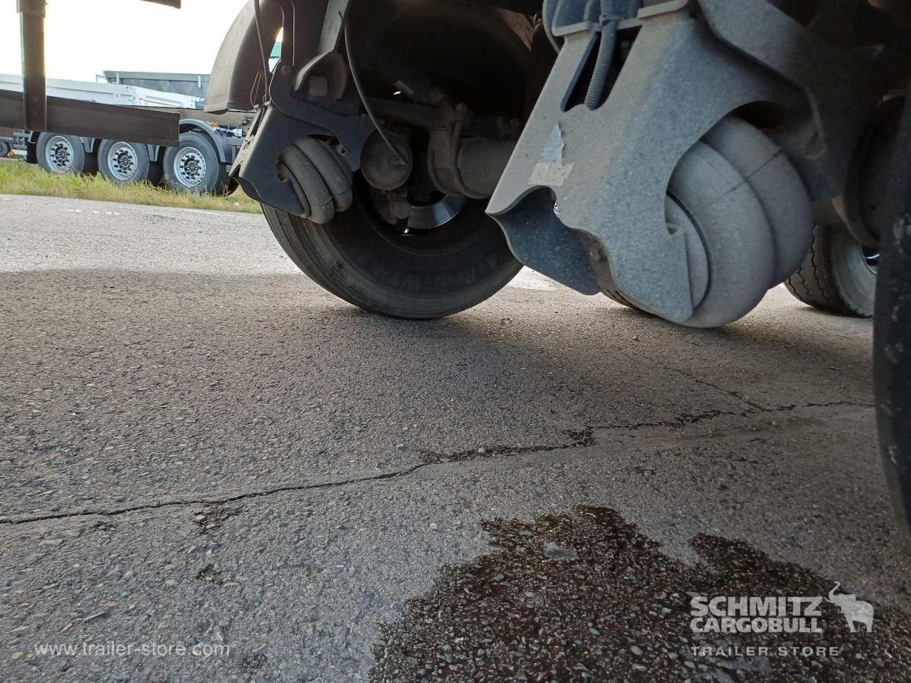 SCHMITZ Auflieger Kipper Alukastenmulde 44m³ - Gjysmë rimorkio vetëshkarkuese: foto 3 SCHMITZ Auflieger Kipper Alukastenmulde 44m³ - Gjysmë rimorkio vetëshkarkuese: foto 3