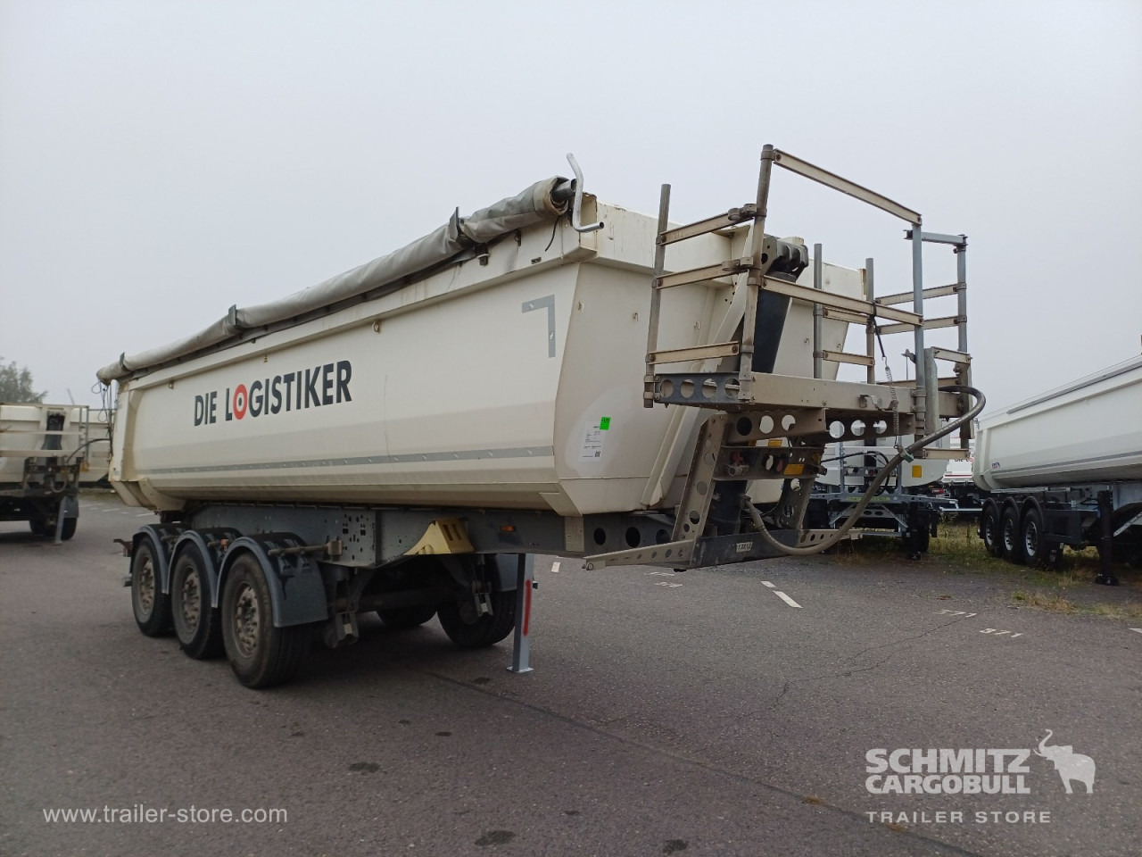 SCHMITZ Auflieger Kipper Stahlrundmulde 24m³ - Gjysmë rimorkio vetëshkarkuese: foto 1 SCHMITZ Auflieger Kipper Stahlrundmulde 24m³ - Gjysmë rimorkio vetëshkarkuese: foto 1