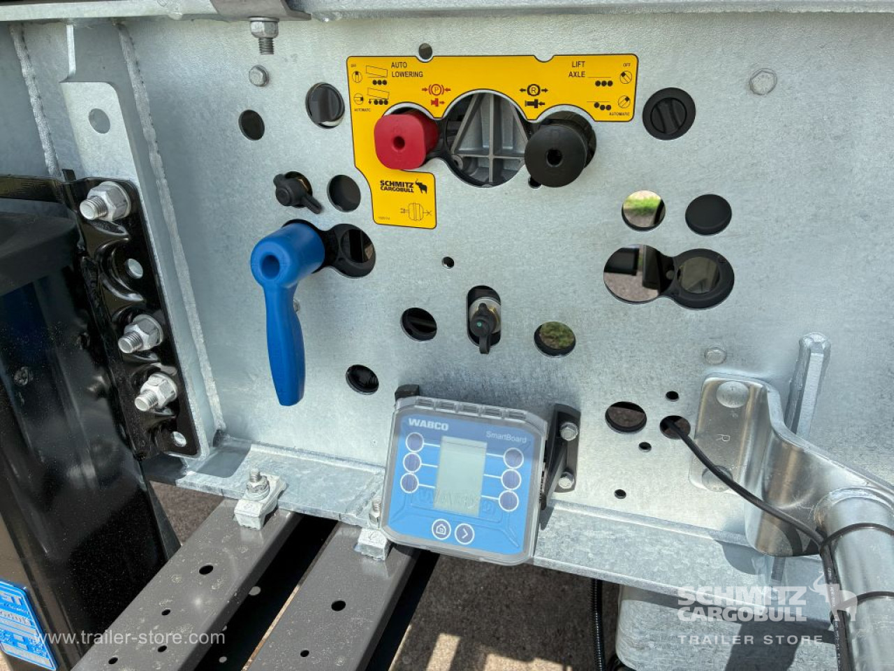 SCHMITZ Auflieger Kipper Stahlrundmulde 29m³ - Gjysmë rimorkio vetëshkarkuese: foto 4 SCHMITZ Auflieger Kipper Stahlrundmulde 29m³ - Gjysmë rimorkio vetëshkarkuese: foto 4