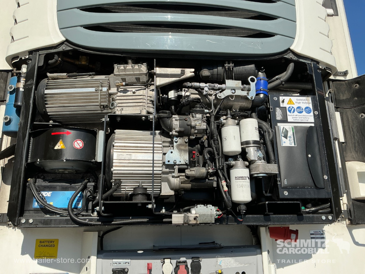 SCHMITZ Reefer Meat hanging system - Gjysmë rimorkio izotermike: foto 2 SCHMITZ Reefer Meat hanging system - Gjysmë rimorkio izotermike: foto 2