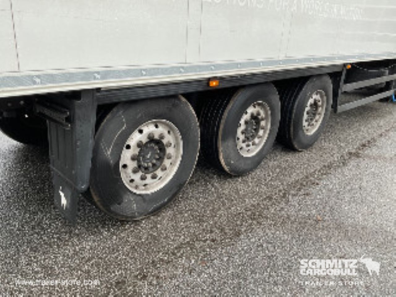 SCHMITZ Reefer Standard - Gjysmë rimorkio izotermike: foto 3 SCHMITZ Reefer Standard - Gjysmë rimorkio izotermike: foto 3