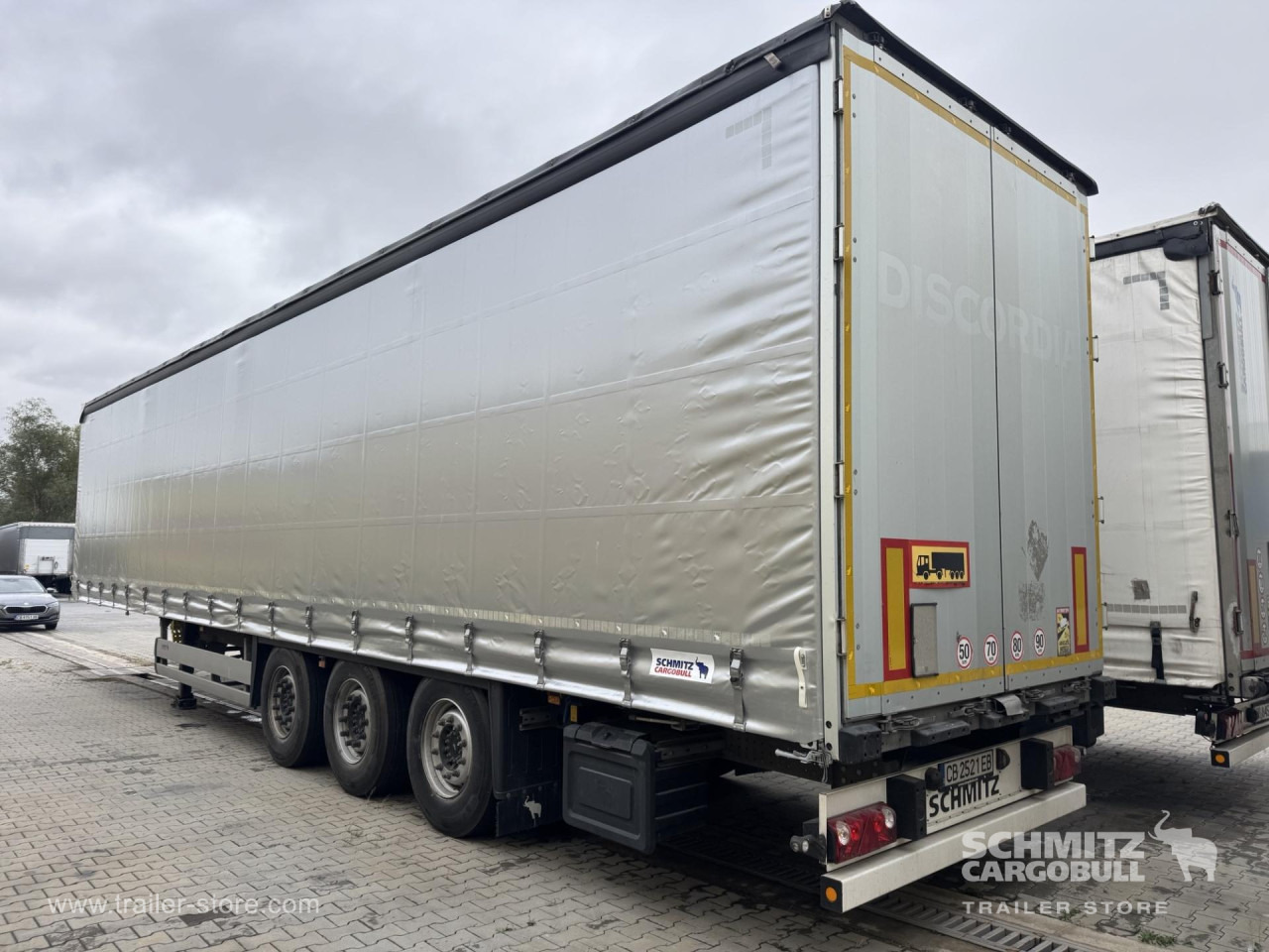 SCHMITZ Curtainsider Standard - Gjysmë rimorkio me tendë: foto 3 SCHMITZ Curtainsider Standard - Gjysmë rimorkio me tendë: foto 3