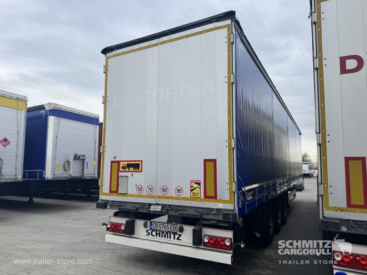 SCHMITZ Curtainsider Standard - Gjysmë rimorkio me tendë: foto 5 SCHMITZ Curtainsider Standard - Gjysmë rimorkio me tendë: foto 5