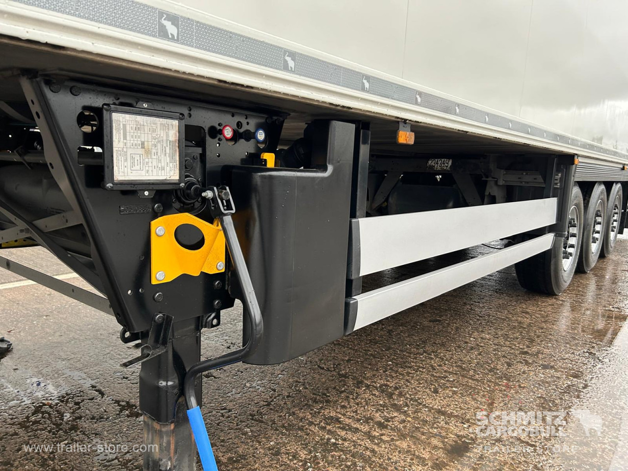 SCHMITZ Reefer Multitemp - Gjysmë rimorkio izotermike: foto 3 SCHMITZ Reefer Multitemp - Gjysmë rimorkio izotermike: foto 3