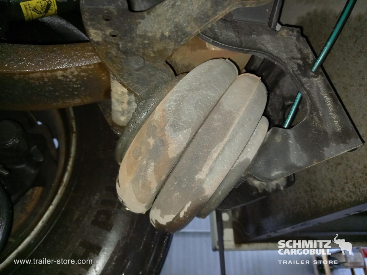 SCHMITZ Reefer Standard Double deck - Gjysmë rimorkio izotermike: foto 3 SCHMITZ Reefer Standard Double deck - Gjysmë rimorkio izotermike: foto 3