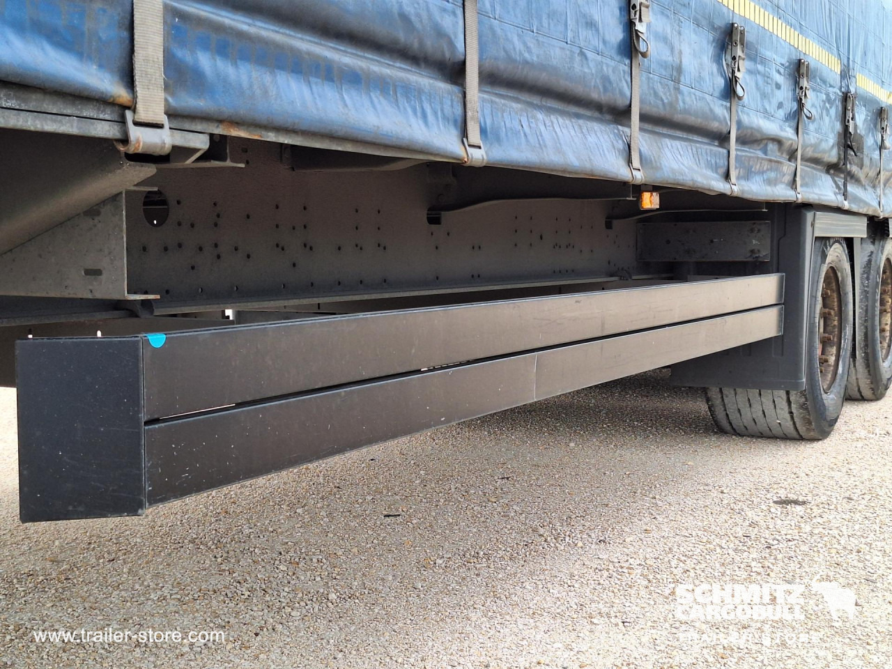 SCHMITZ Curtainsider Mega - Gjysmë rimorkio me tendë: foto 2 SCHMITZ Curtainsider Mega - Gjysmë rimorkio me tendë: foto 2