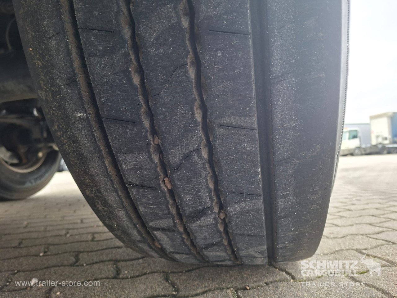 SCHMITZ Tipper Alu-square sided body - Gjysmë rimorkio vetëshkarkuese: foto 3 SCHMITZ Tipper Alu-square sided body - Gjysmë rimorkio vetëshkarkuese: foto 3