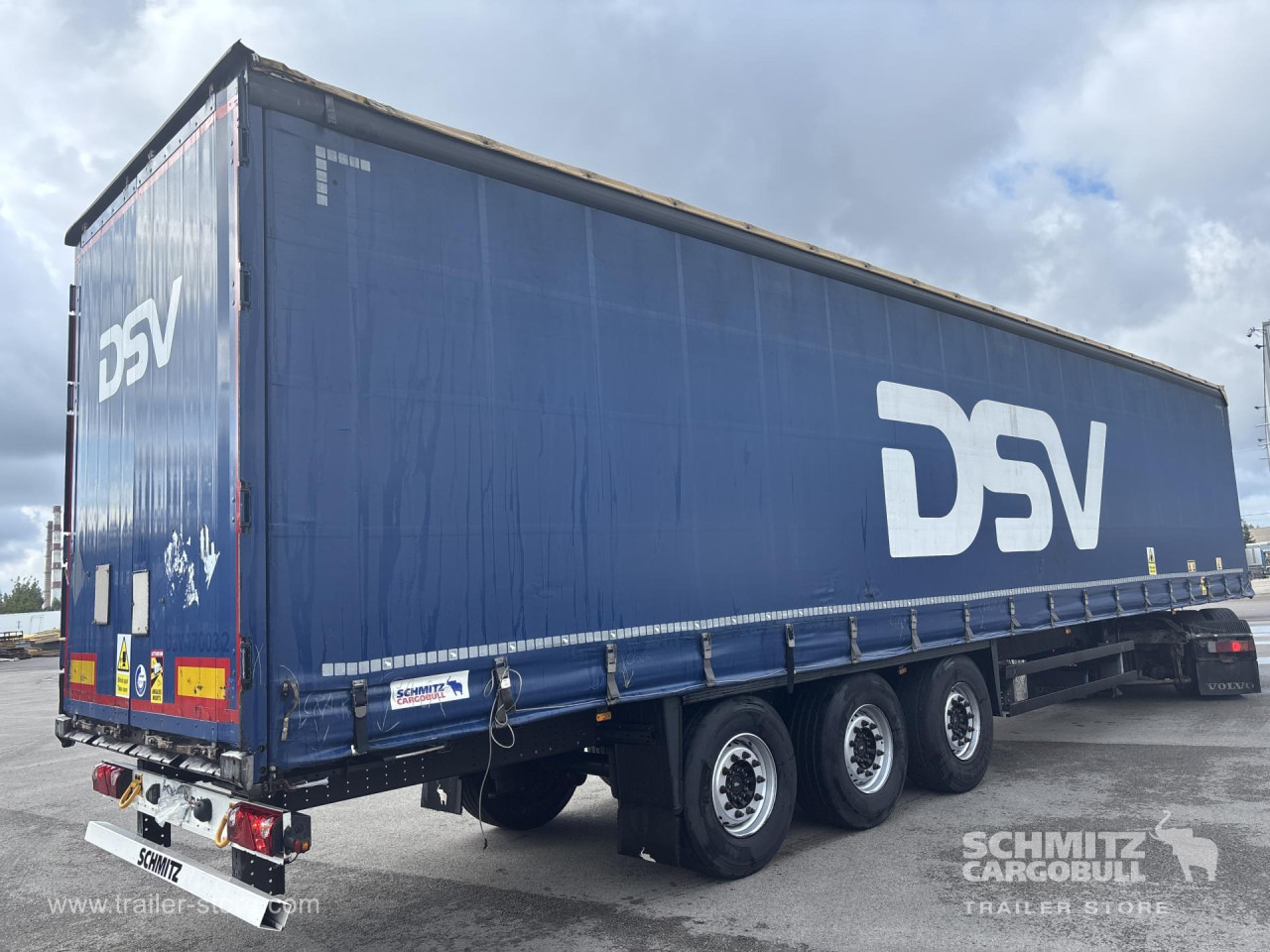 SCHMITZ Curtainsider Standard - Gjysmë rimorkio me tendë: foto 1 SCHMITZ Curtainsider Standard - Gjysmë rimorkio me tendë: foto 1