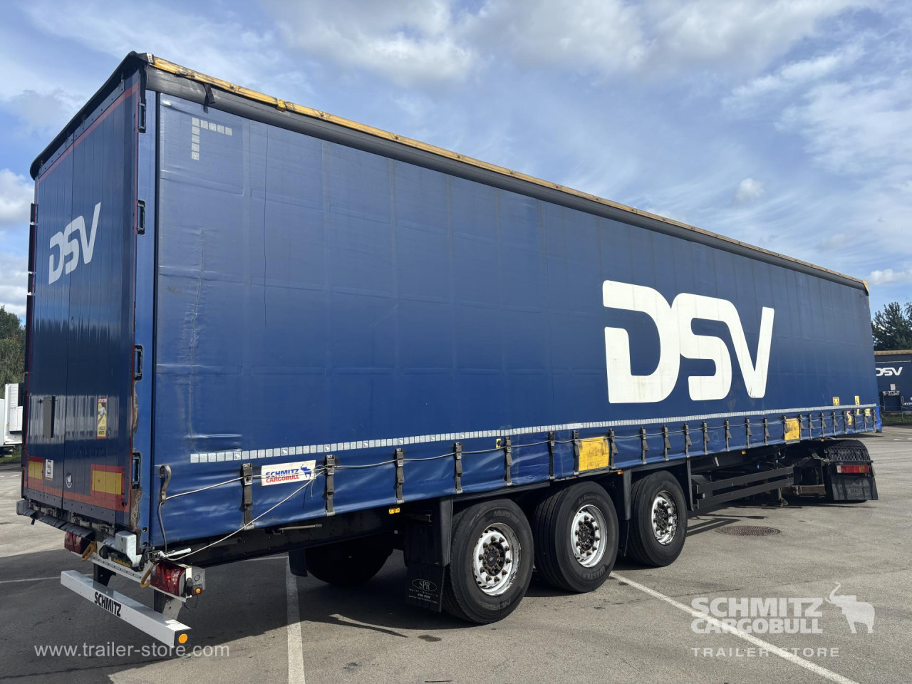 SCHMITZ Curtainsider Standard - Gjysmë rimorkio me tendë: foto 1 SCHMITZ Curtainsider Standard - Gjysmë rimorkio me tendë: foto 1