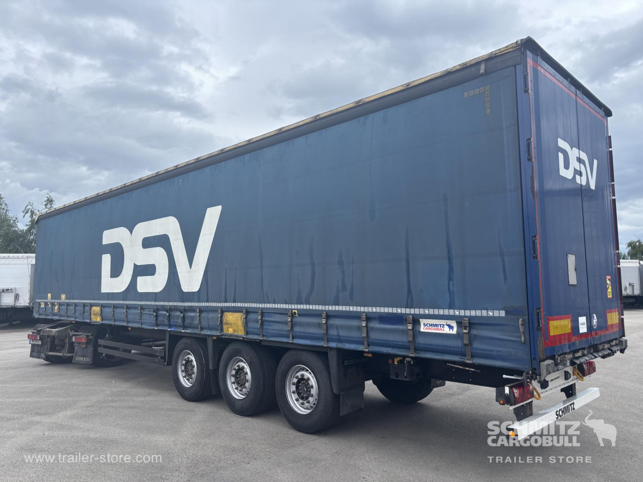 SCHMITZ Curtainsider Standard - Gjysmë rimorkio me tendë: foto 4 SCHMITZ Curtainsider Standard - Gjysmë rimorkio me tendë: foto 4