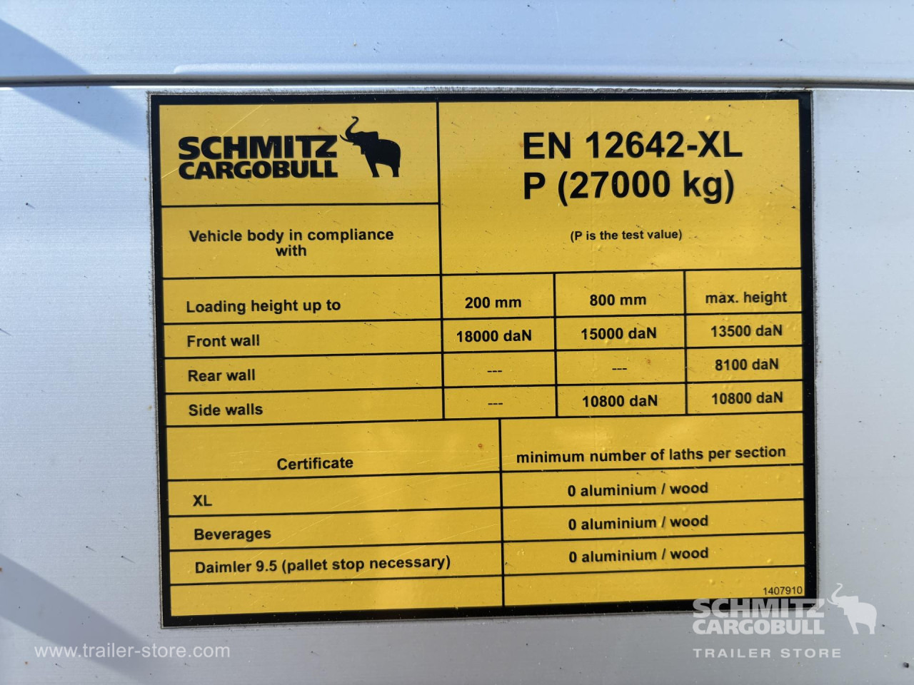 SCHMITZ Curtainsider Standard - Gjysmë rimorkio me tendë: foto 2 SCHMITZ Curtainsider Standard - Gjysmë rimorkio me tendë: foto 2