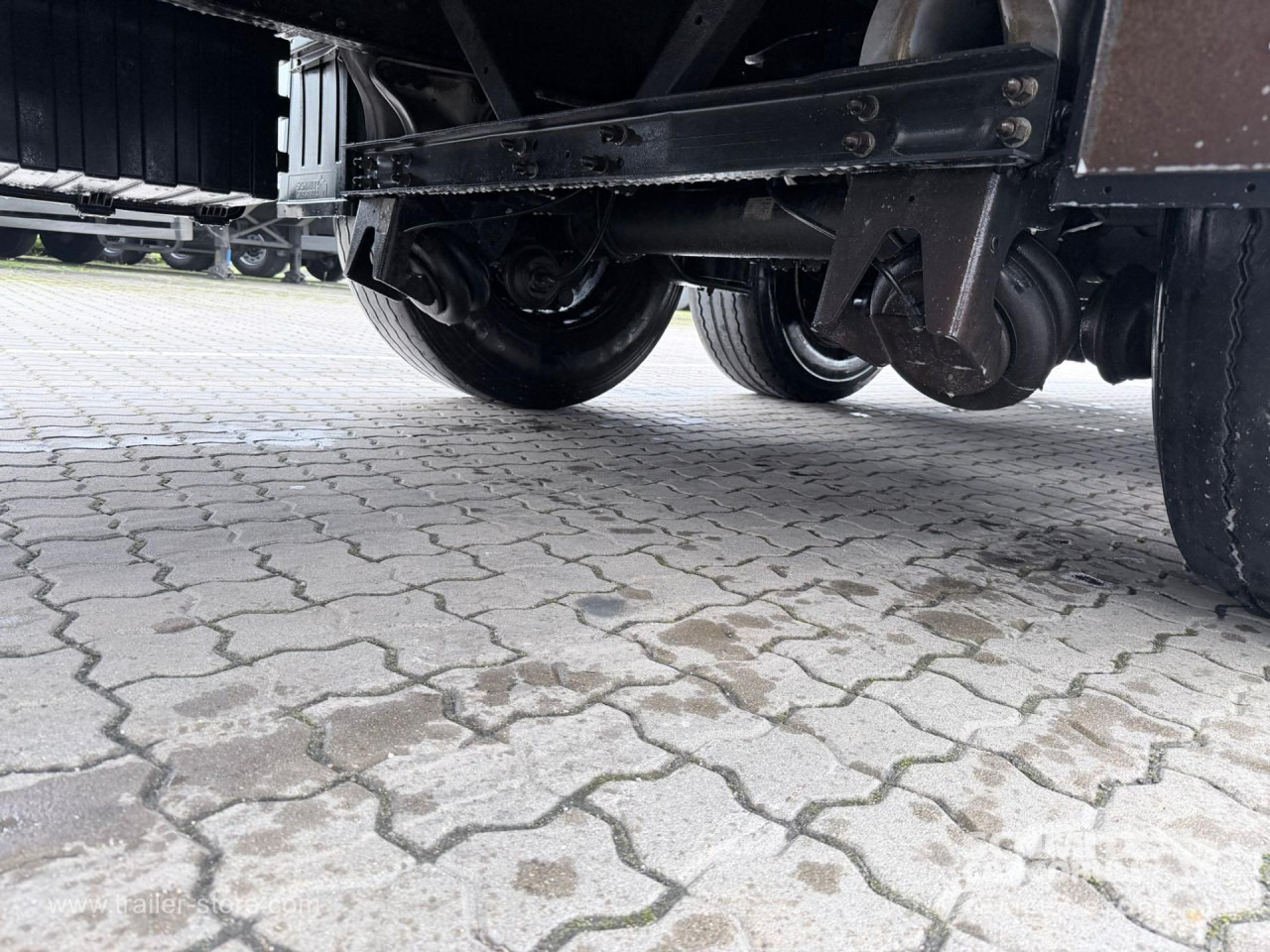 SCHMITZ Curtainsider Standard - Gjysmë rimorkio me tendë: foto 2 SCHMITZ Curtainsider Standard - Gjysmë rimorkio me tendë: foto 2