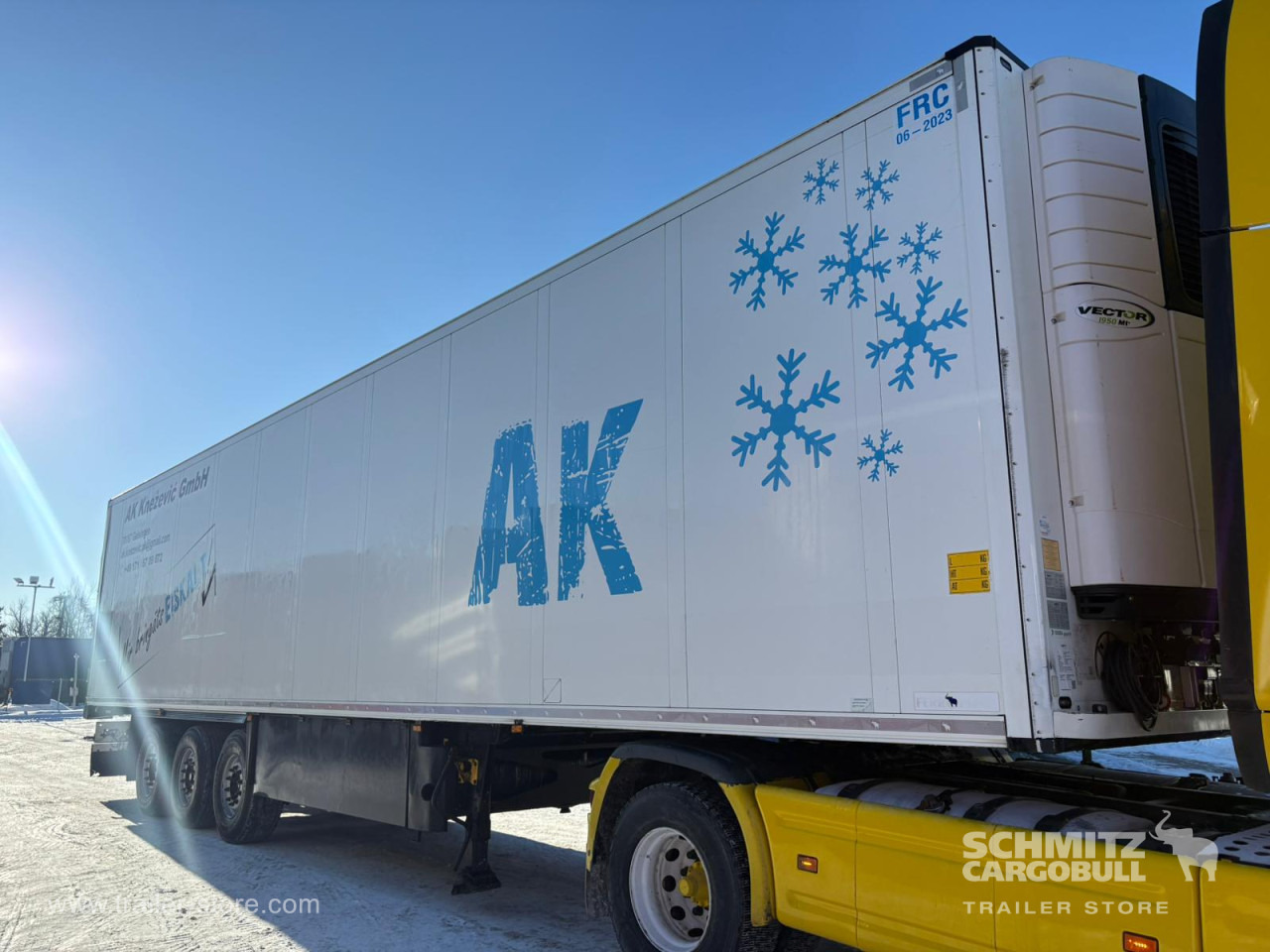 SCHMITZ Reefer Multitemp - Gjysmë rimorkio izotermike: foto 4 SCHMITZ Reefer Multitemp - Gjysmë rimorkio izotermike: foto 4