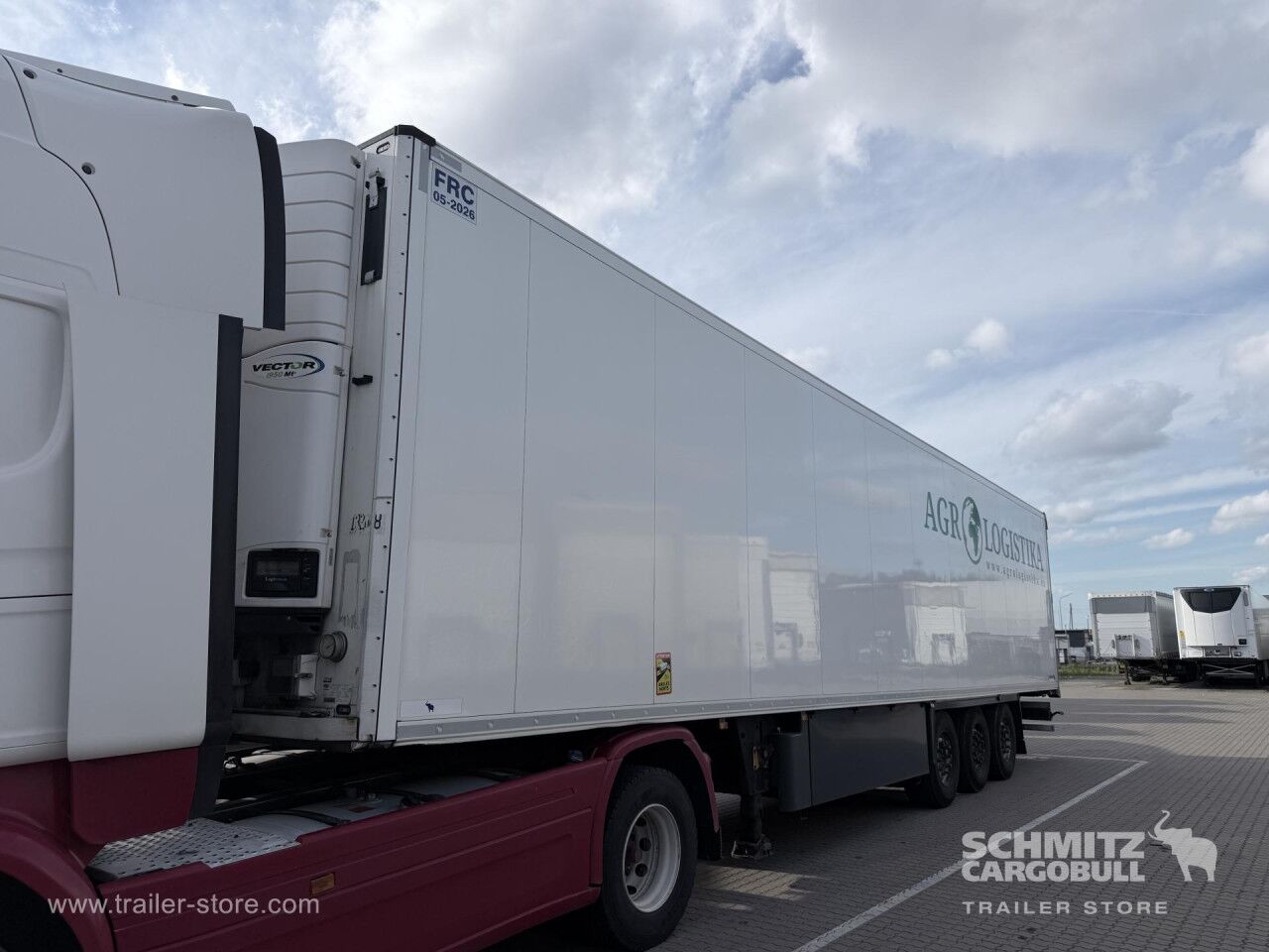 SCHMITZ Reefer Multitemp - Gjysmë rimorkio izotermike: foto 4 SCHMITZ Reefer Multitemp - Gjysmë rimorkio izotermike: foto 4