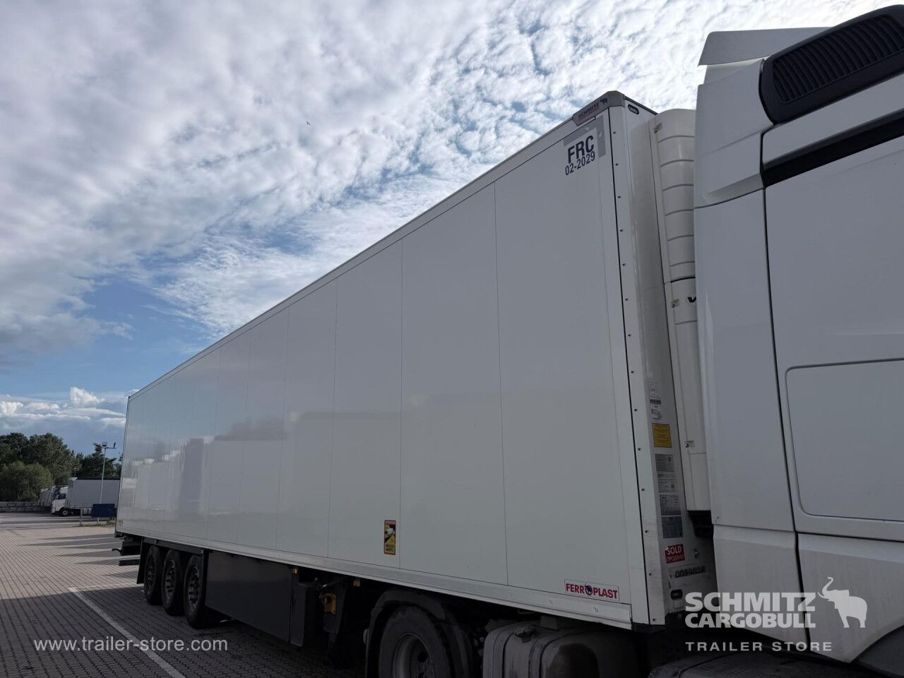 SCHMITZ Reefer Standard Double deck - Gjysmë rimorkio izotermike: foto 4 SCHMITZ Reefer Standard Double deck - Gjysmë rimorkio izotermike: foto 4