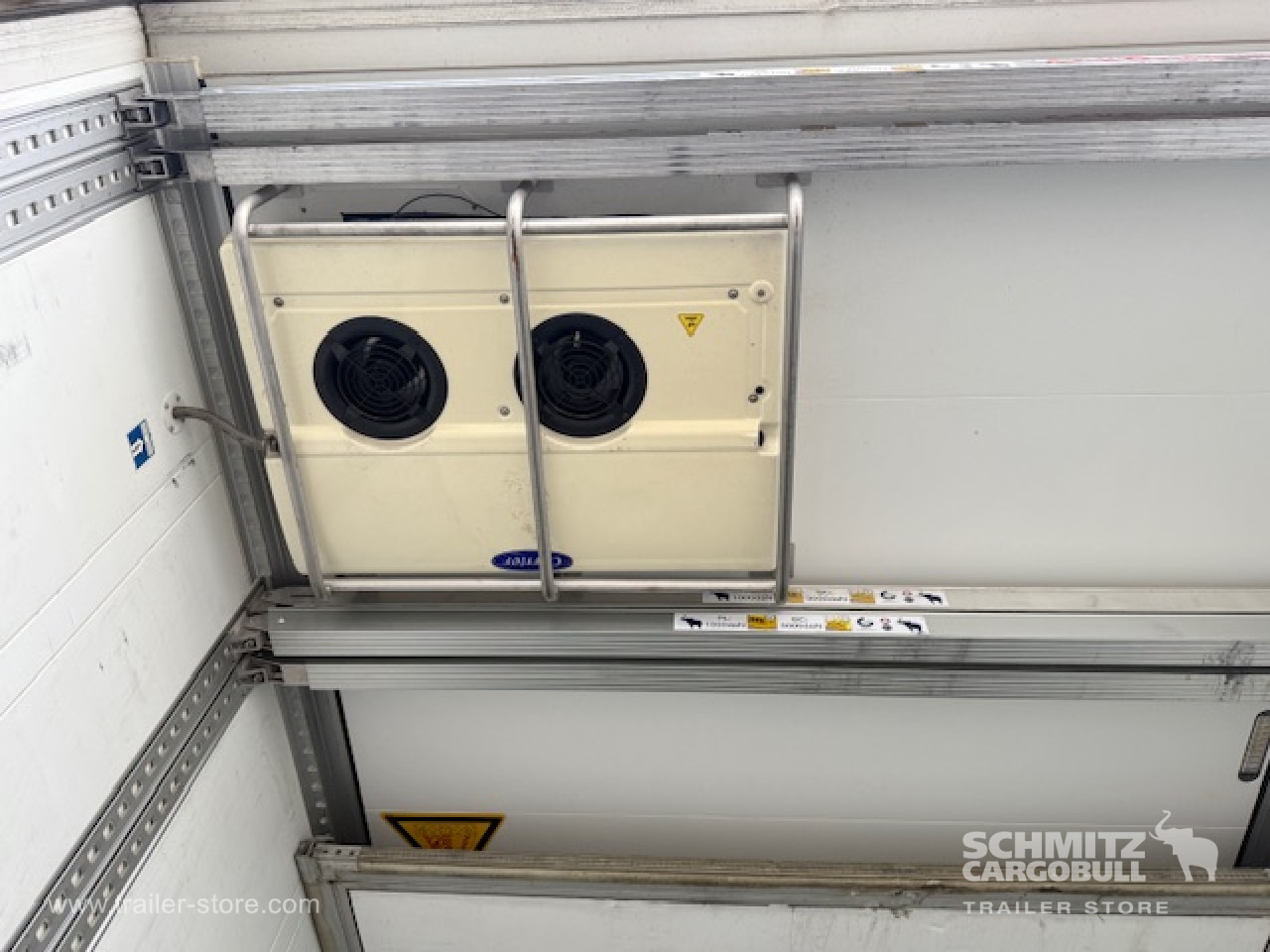 SCHMITZ Oplegger Vries Multitemp Double deck - Gjysmë rimorkio izotermike: foto 4 SCHMITZ Oplegger Vries Multitemp Double deck - Gjysmë rimorkio izotermike: foto 4