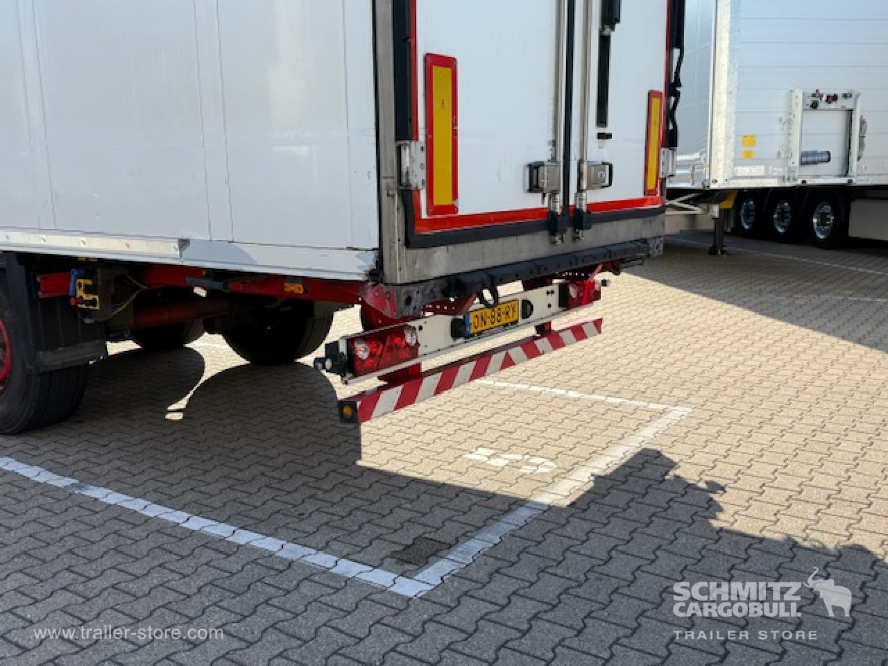 SCHMITZ Oplegger Vries Standard - Gjysmë rimorkio izotermike: foto 3 SCHMITZ Oplegger Vries Standard - Gjysmë rimorkio izotermike: foto 3