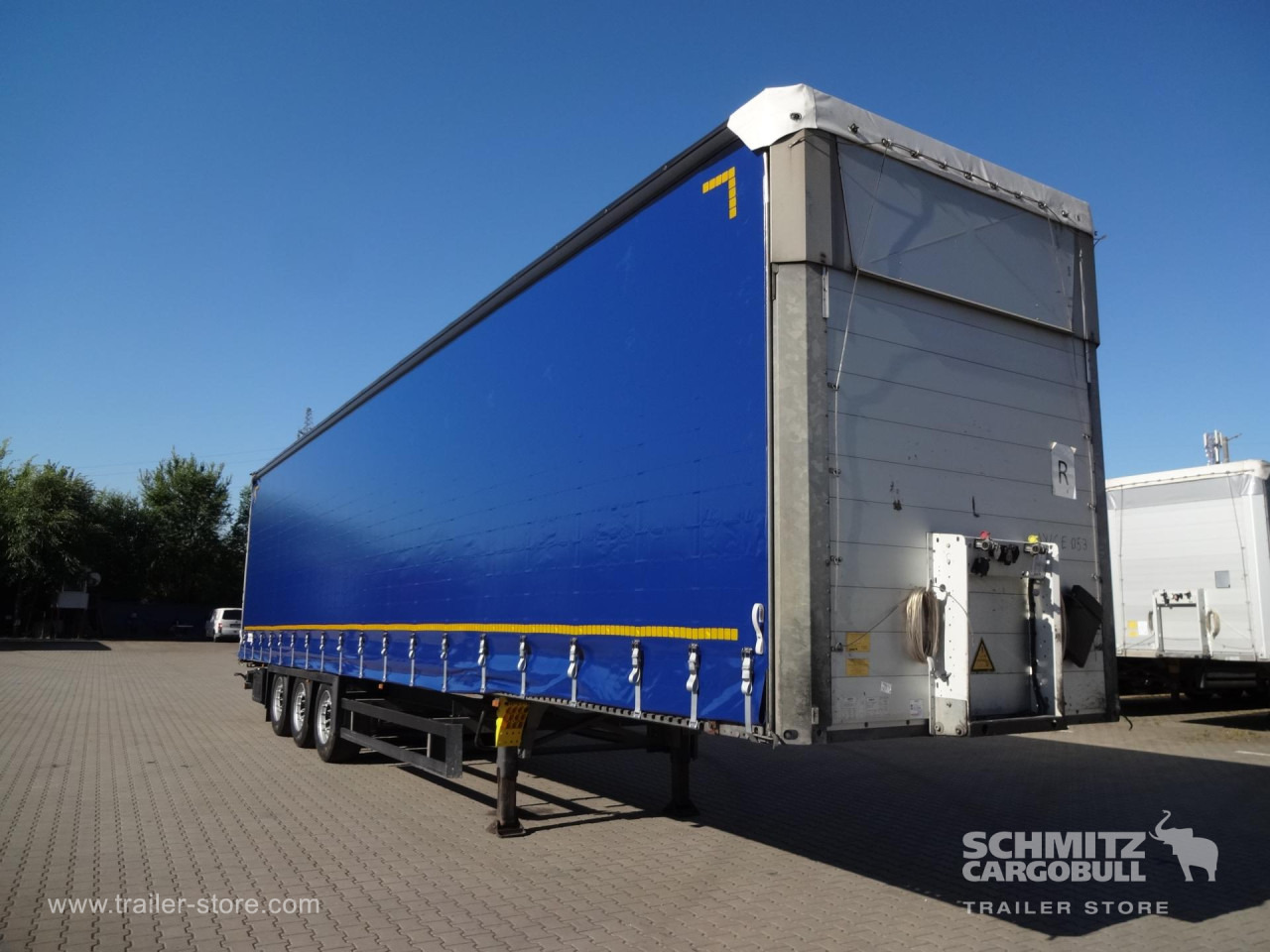 SCHMITZ Curtainsider Varios - Gjysmë rimorkio me tendë: foto 1 SCHMITZ Curtainsider Varios - Gjysmë rimorkio me tendë: foto 1