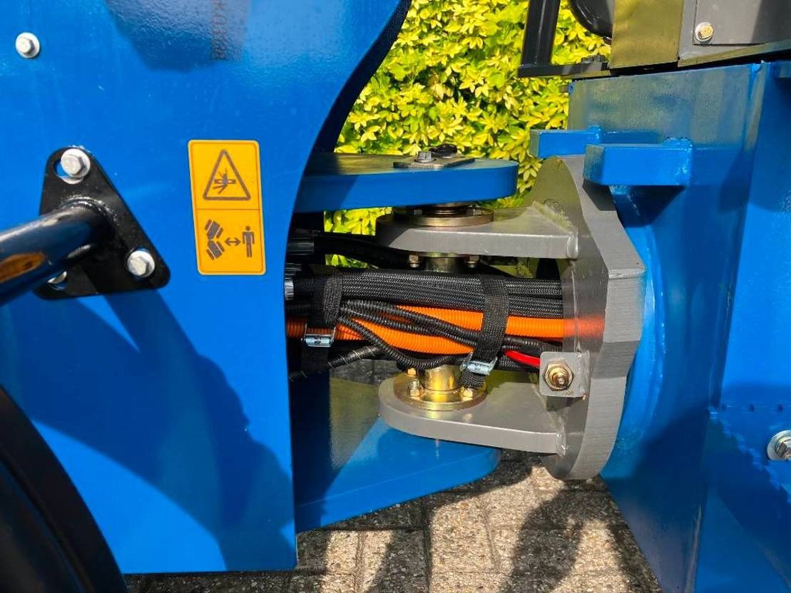 Diversen V-Tech 606 - Fadrom me goma: foto 5 Diversen V-Tech 606 - Fadrom me goma: foto 5