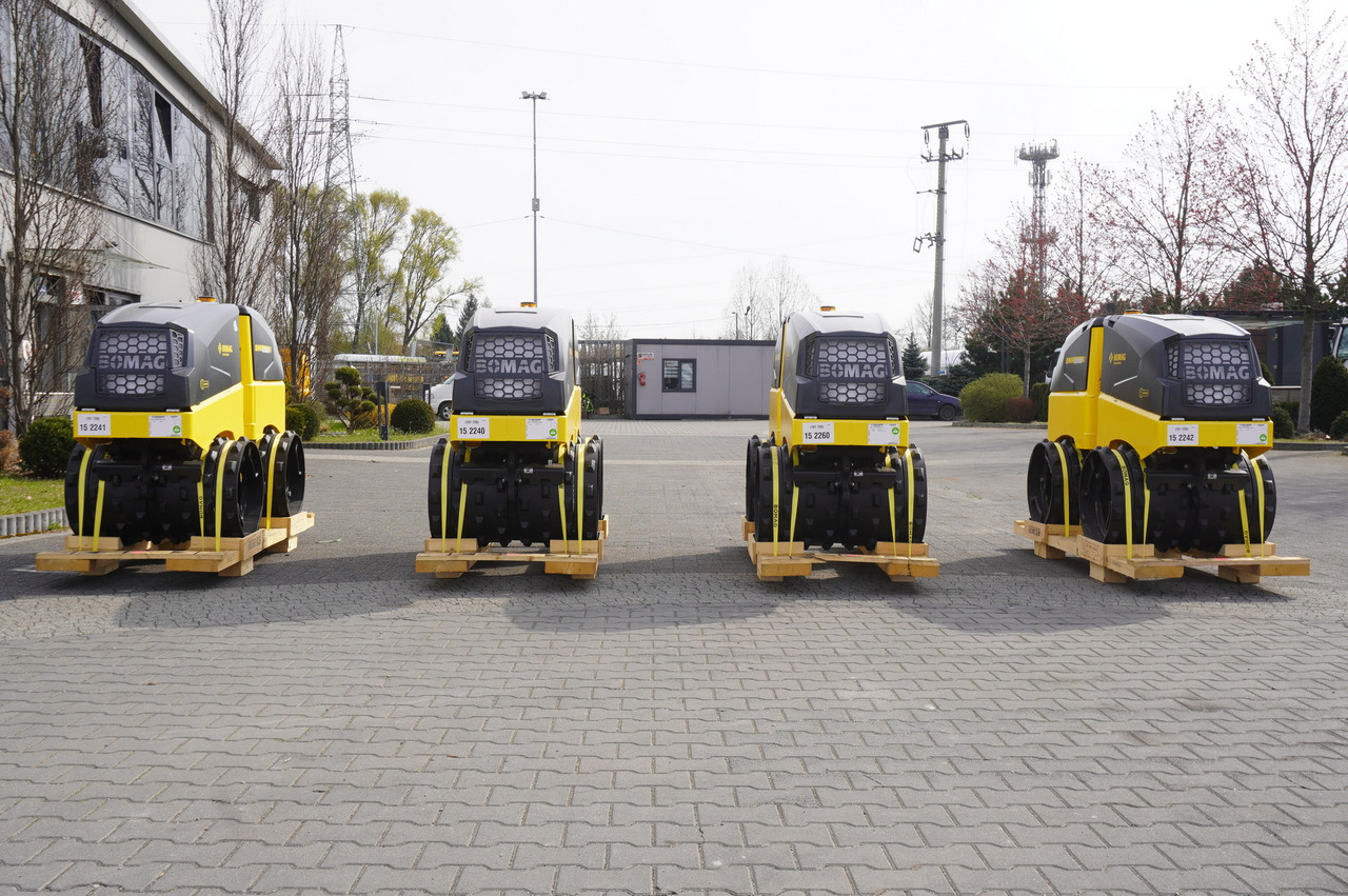 BOMAG BMP 8500 brand-new trench roller / Remote Control / 4 units - Stabilizues dheu: foto 2 BOMAG BMP 8500 brand-new trench roller / Remote Control / 4 units - Stabilizues dheu: foto 2