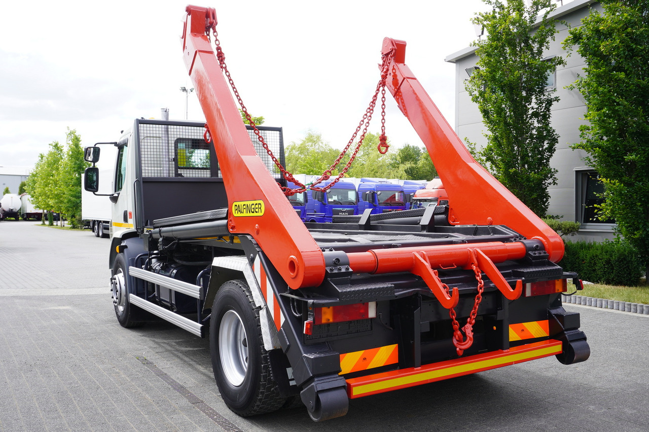 DAF LF 55.220 Skip loader GUIMA PALFINGER M14T - Fadromë ngarkuese: foto 4 DAF LF 55.220 Skip loader GUIMA PALFINGER M14T - Fadromë ngarkuese: foto 4