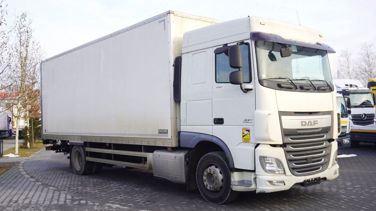 DAF XF 410 EURO 6 /410 HP / 20 EPAL / Dhollandia lift 1500 kg - Kamion vagonetë: foto 1 DAF XF 410 EURO 6 /410 HP / 20 EPAL / Dhollandia lift 1500 kg - Kamion vagonetë: foto 1