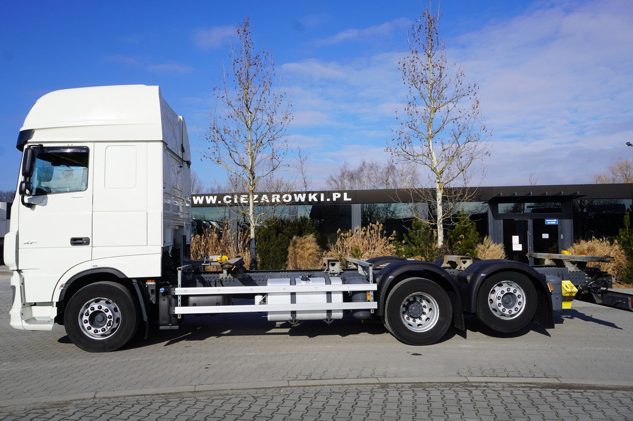 DAF XF 480 SSC / 6x2 / BDF / standard / 380 tho.km - Kamion kabinë-shasi: foto 4 DAF XF 480 SSC / 6x2 / BDF / standard / 380 tho.km - Kamion kabinë-shasi: foto 4