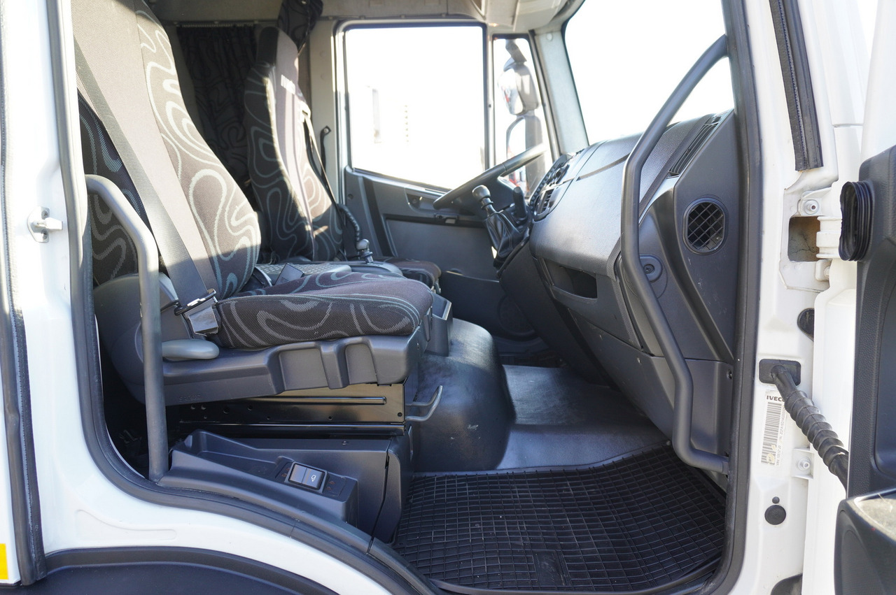 Kamion me karroceri të hapur, Kamion me vinç IVECO Eurocargo 120E18 Crane Palfinger / 3-way tipper / sleeper cab: foto 16