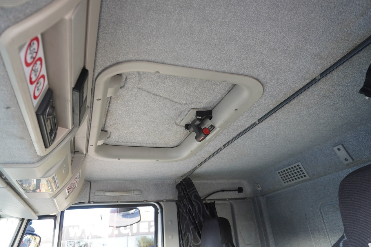 Kamion me karroceri të hapur, Kamion me vinç IVECO Eurocargo 120E18 Crane Palfinger / 3-way tipper / sleeper cab: foto 15