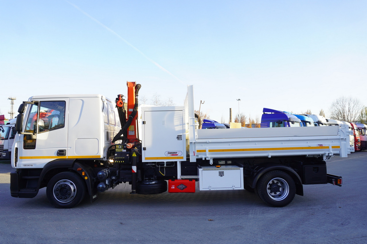 IVECO Eurocargo 120E18 Crane Palfinger / 3-way tipper / sleeper cab - Kamion me vinç: foto 5 IVECO Eurocargo 120E18 Crane Palfinger / 3-way tipper / sleeper cab - Kamion me vinç: foto 5