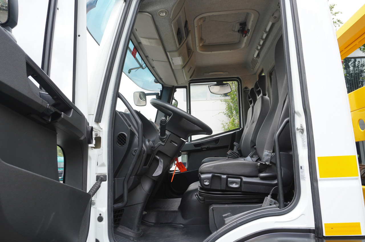 Karrotrec IVECO Eurocargo 160-210 / 75,000 km! / OMARS lowered tow truck platform / Fork: foto 23