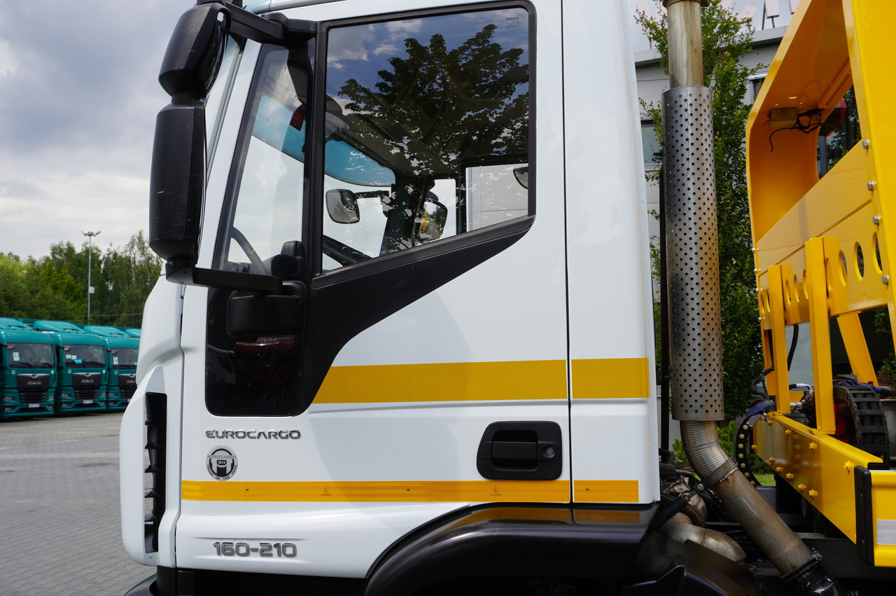 Karrotrec IVECO Eurocargo 160-210 / 75,000 km! / OMARS lowered tow truck platform / Fork: foto 22