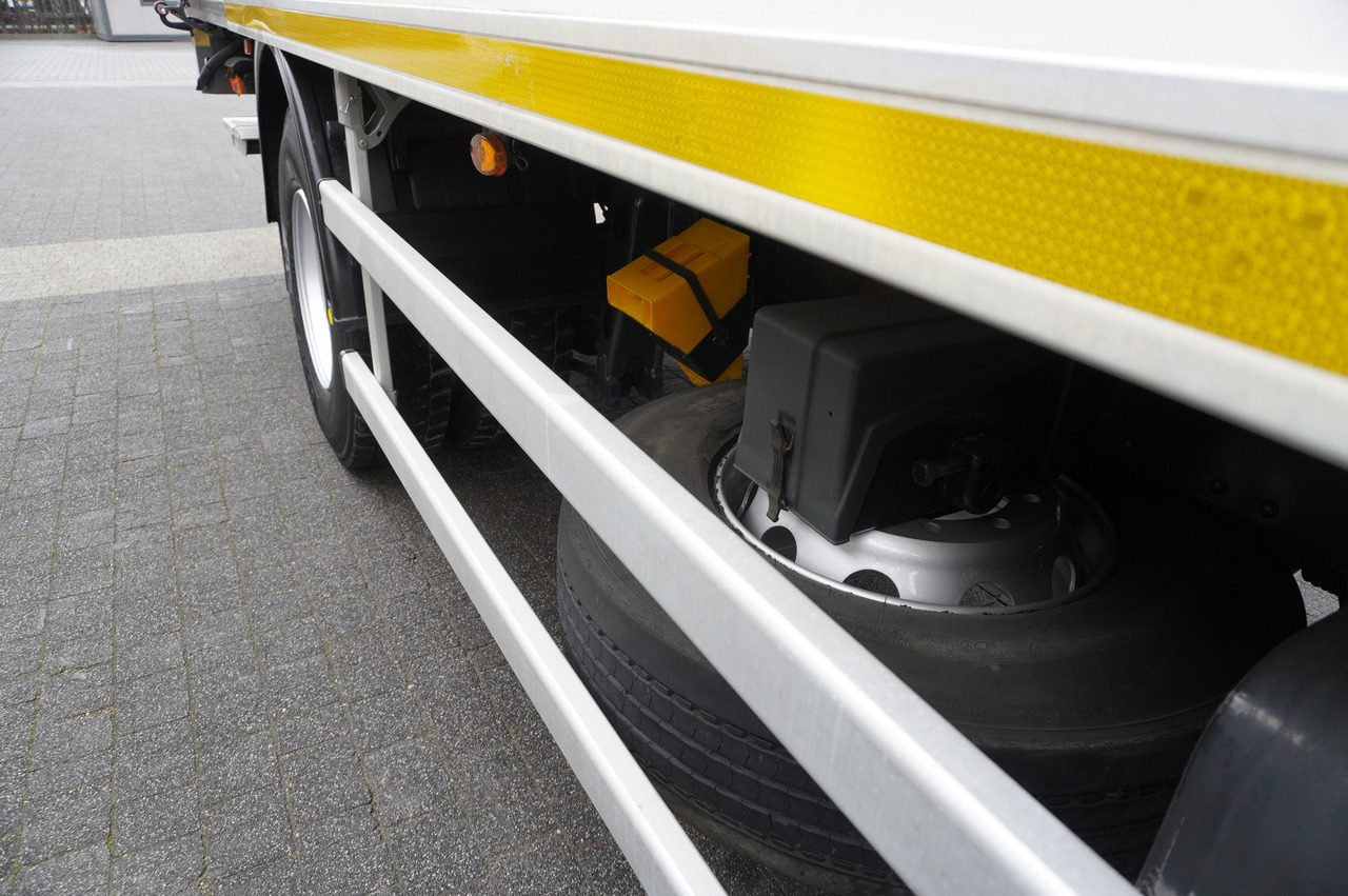 Kamion frigorifer IVECO Eurocargo 190-280L E6 / 19t / 19 euro pallets / Bitemperature: foto 21 Kamion frigorifer IVECO Eurocargo 190-280L E6 / 19t / 19 euro pallets / Bitemperature: foto 21