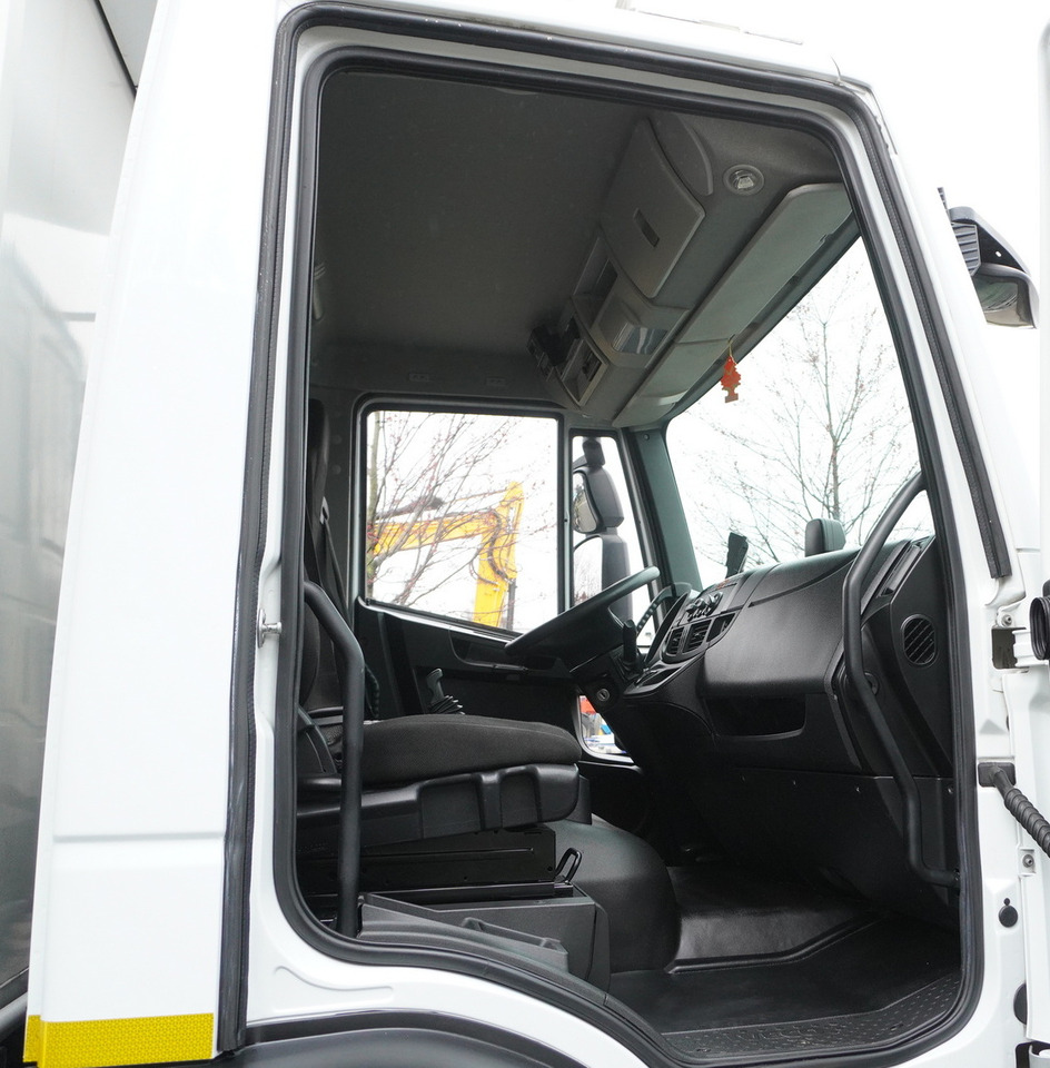 Kamion frigorifer IVECO Eurocargo 190-280L E6 / 19t / 19 euro pallets / Bitemperature: foto 10 Kamion frigorifer IVECO Eurocargo 190-280L E6 / 19t / 19 euro pallets / Bitemperature: foto 10
